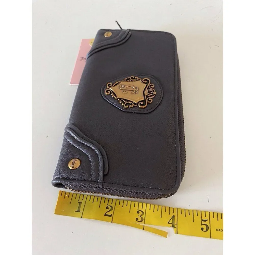 Juicy Couture Juicy Romance Gusset Single Large Zip Around Wallet Chocolate‎ NEW